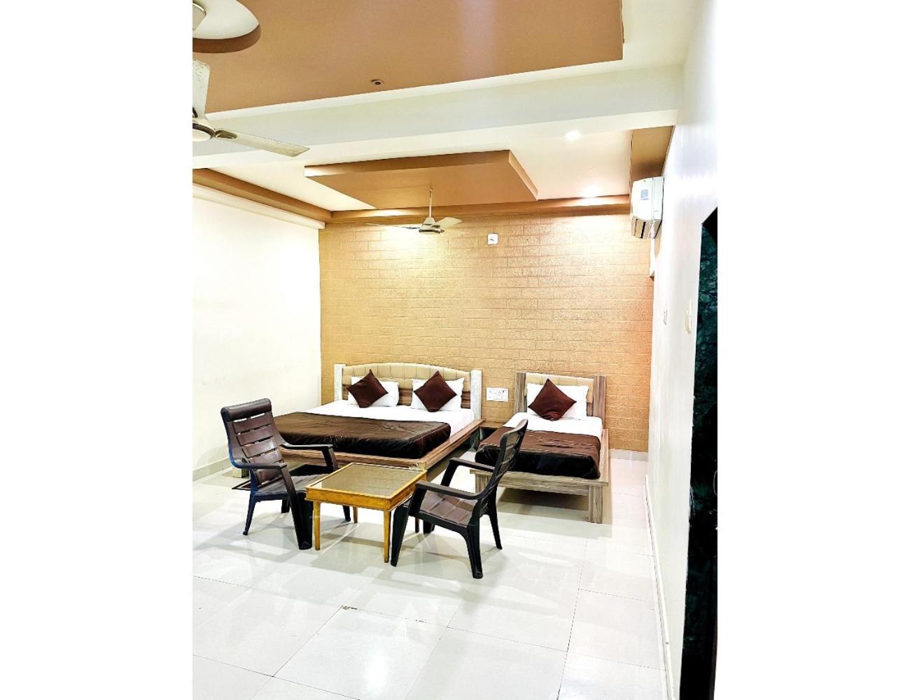 Hotel Dreamland, Somnath Exterior photo