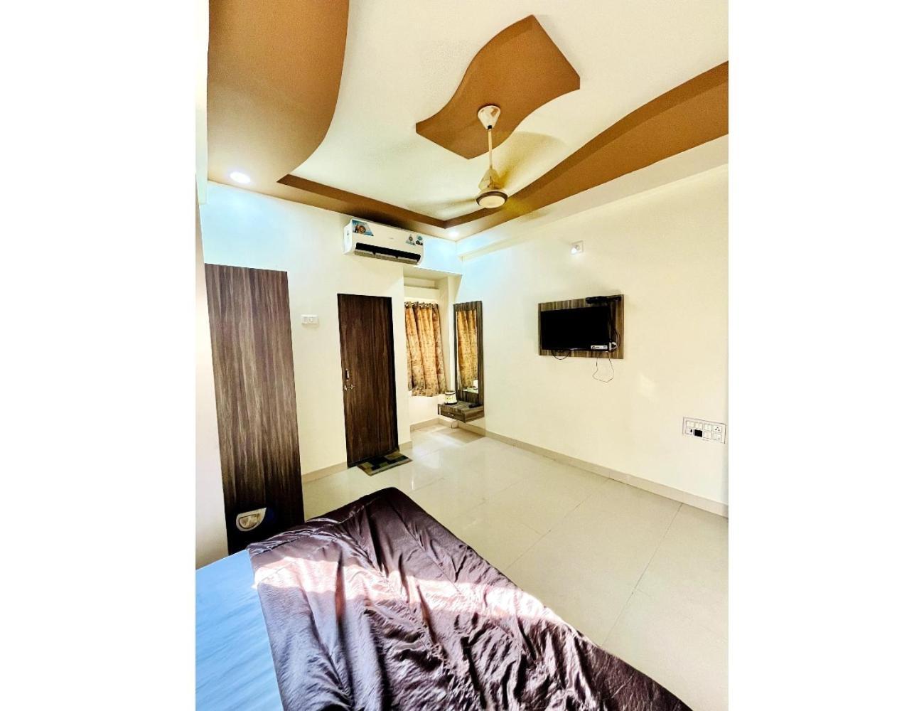 Hotel Dreamland, Somnath Exterior photo